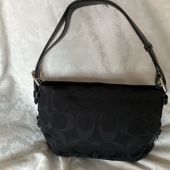 Coach Signature Collection Crossbody Hobo Bag Like New! Price Drop! - Picture 2 of 13